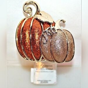 🎃 GLITTERY ORANGE GOLD PUMPKINS WALLFLOWER FRAGRANCE PLUG IN BY BBW